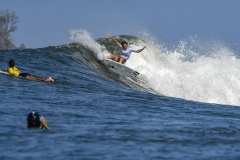 Heat_7_Damas_shortboard_Foto-Michael_Tweddle_3